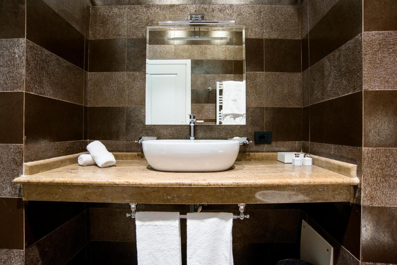 Via Veneto Suites Рим Екстериор снимка