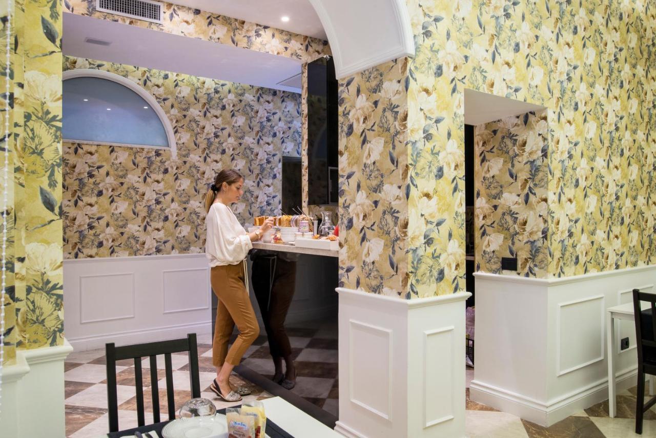 Via Veneto Suites Рим Екстериор снимка
