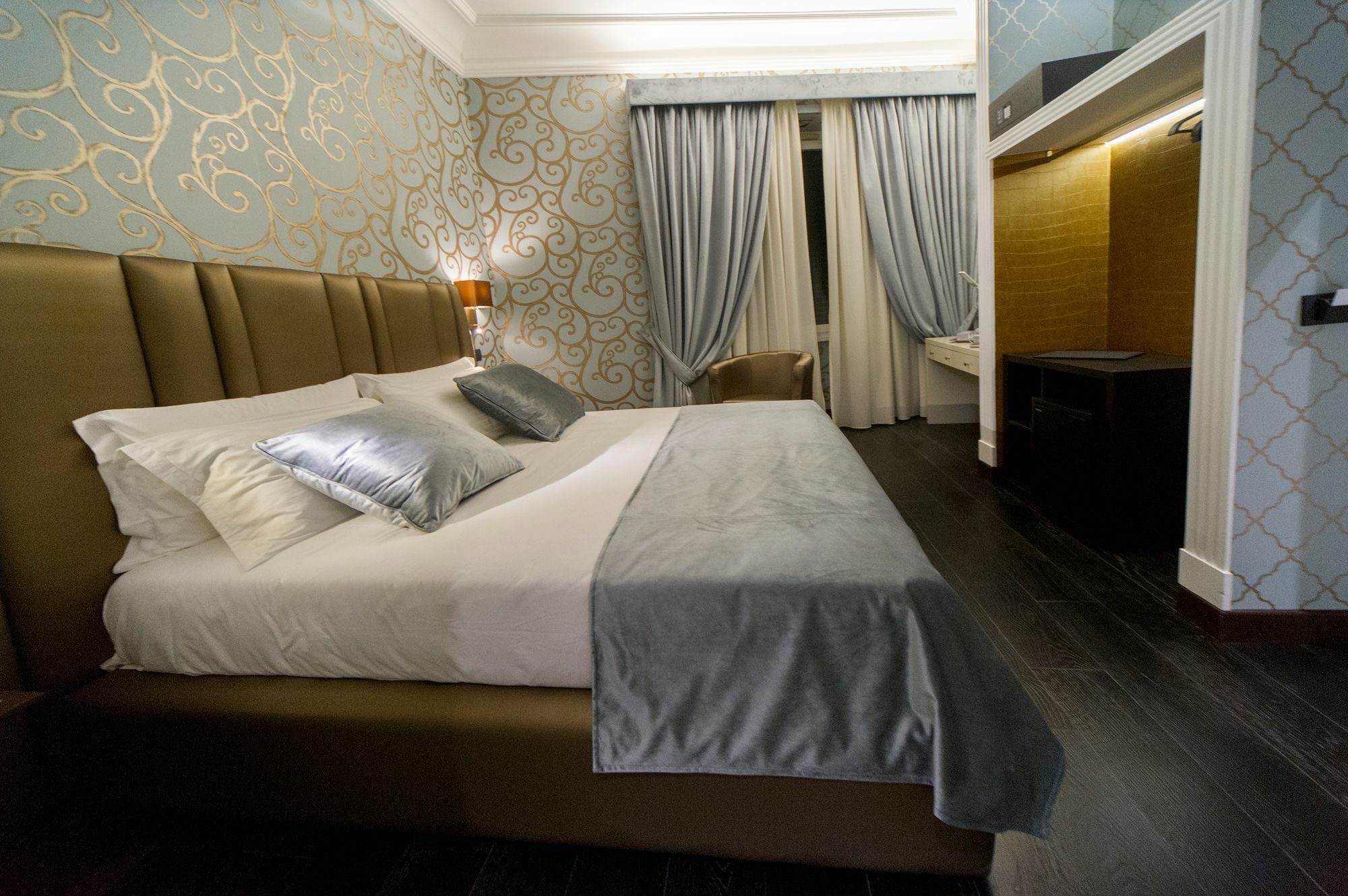 Via Veneto Suites Рим Екстериор снимка